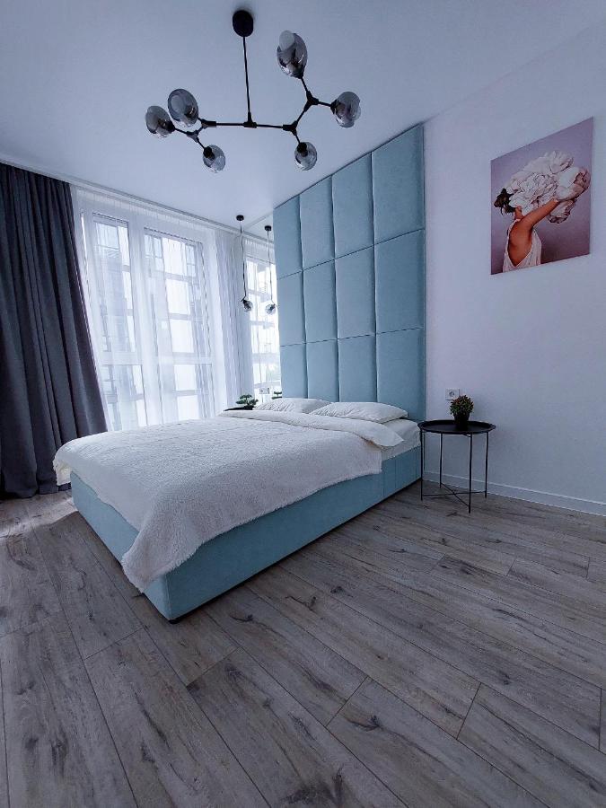 Avalon On Lypynskogo Street Apartman Lviv Kültér fotó