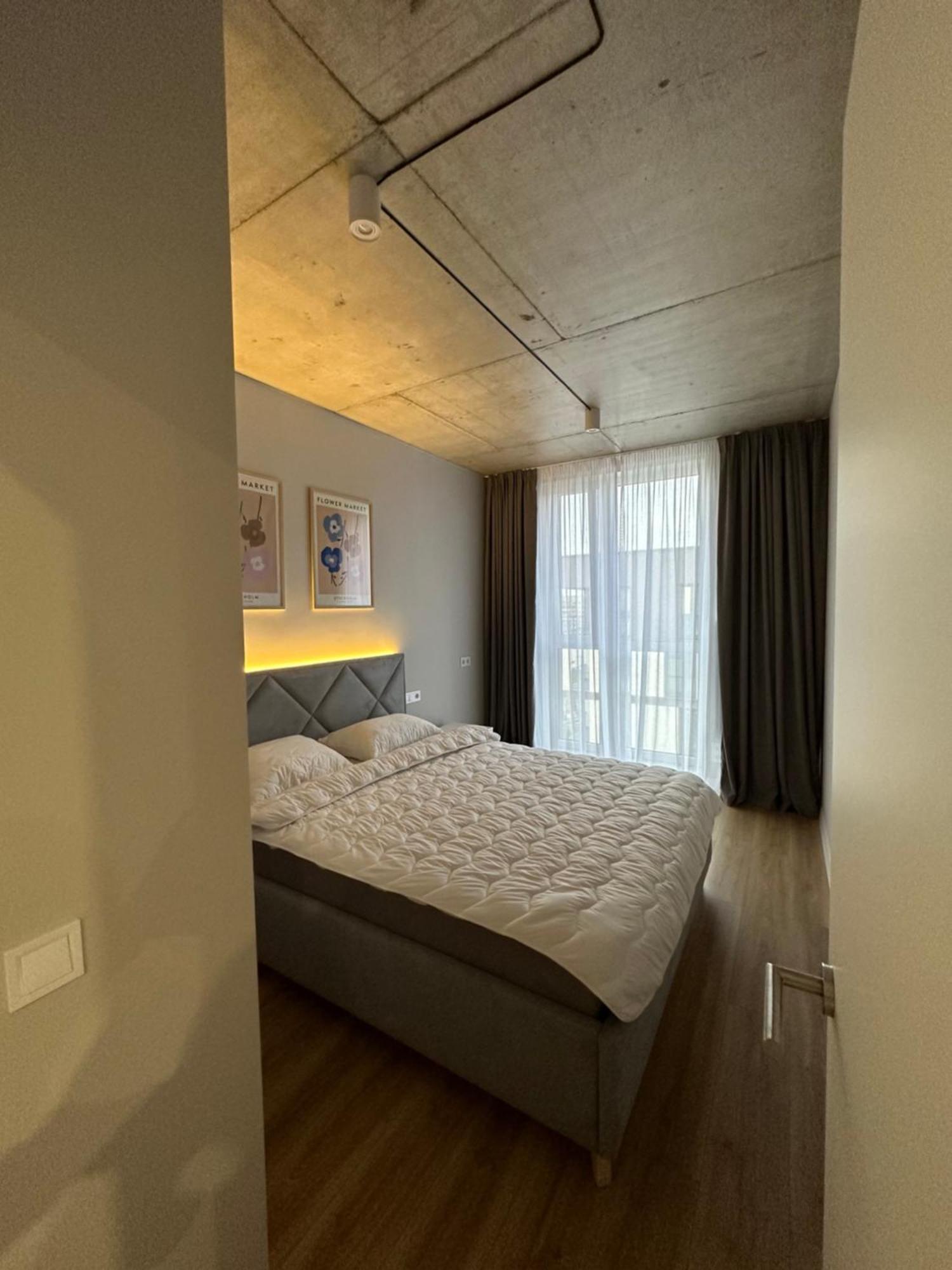Avalon On Lypynskogo Street Apartman Lviv Kültér fotó