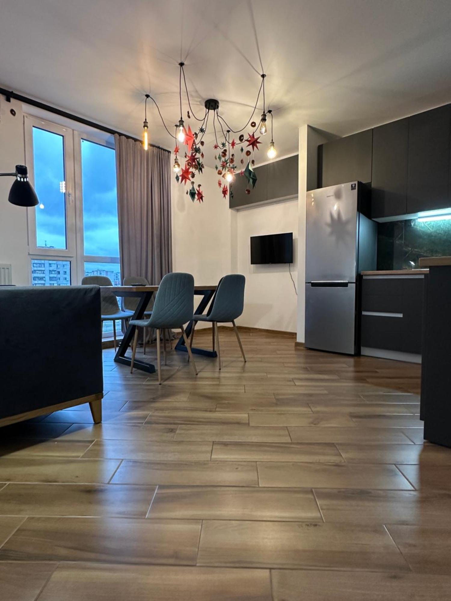 Avalon On Lypynskogo Street Apartman Lviv Kültér fotó