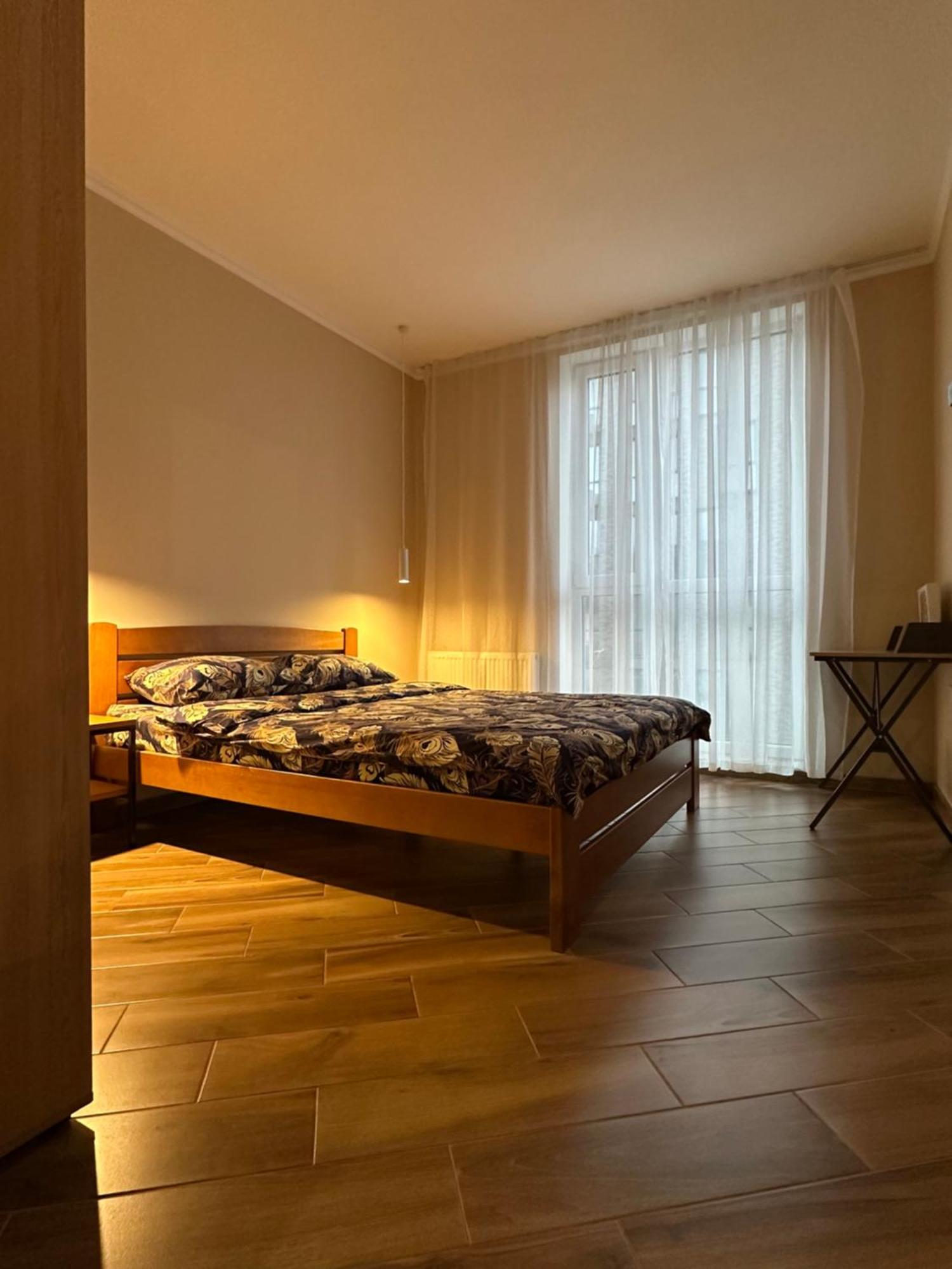 Avalon On Lypynskogo Street Apartman Lviv Kültér fotó