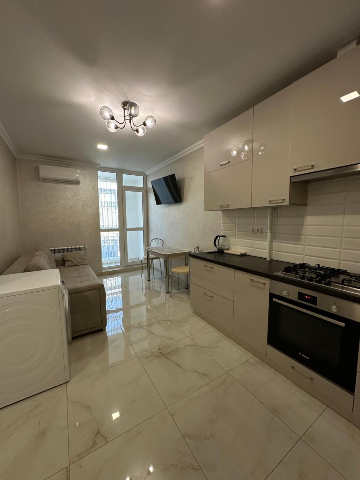 Avalon On Lypynskogo Street Apartman Lviv Kültér fotó