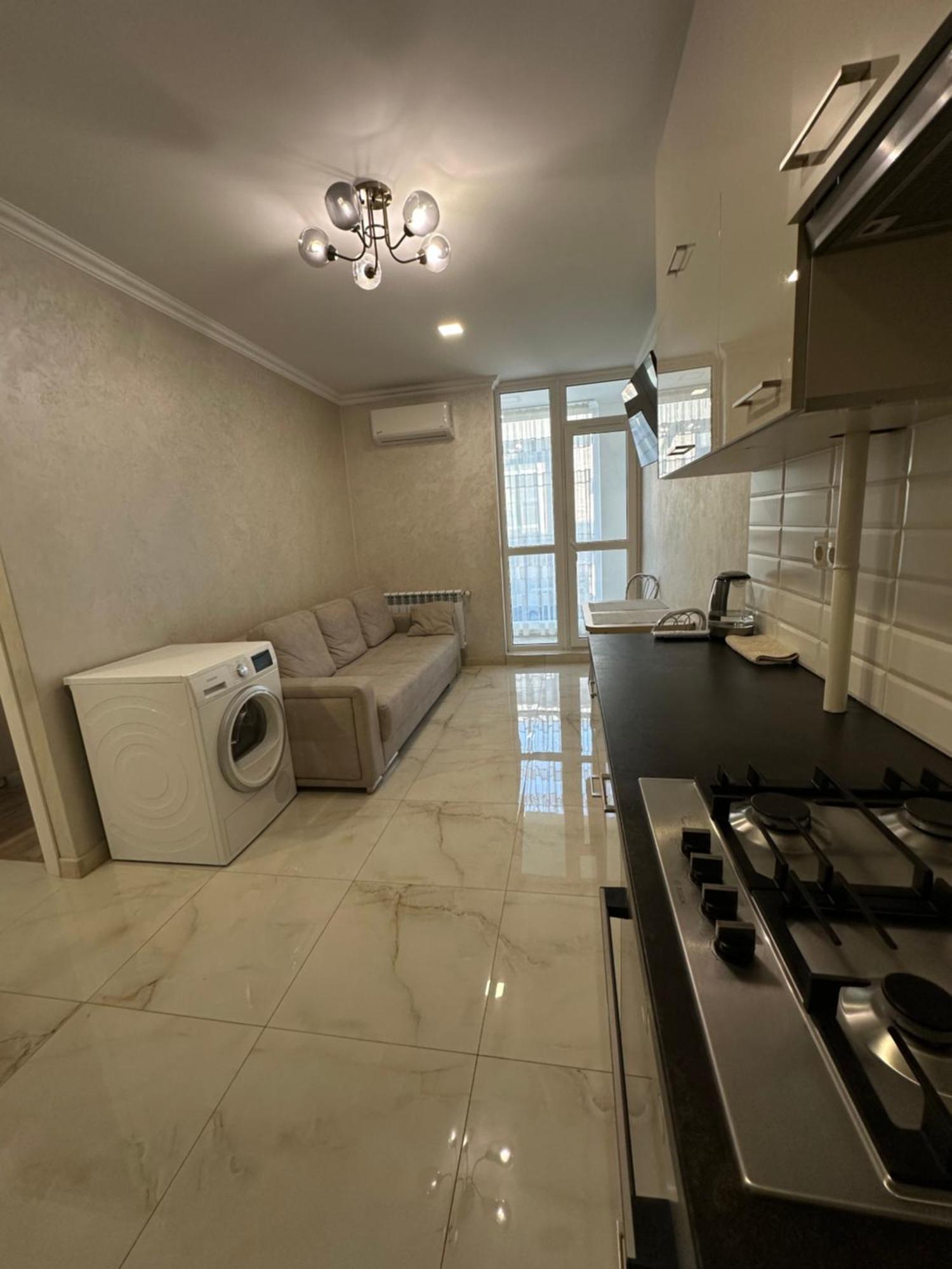 Avalon On Lypynskogo Street Apartman Lviv Kültér fotó